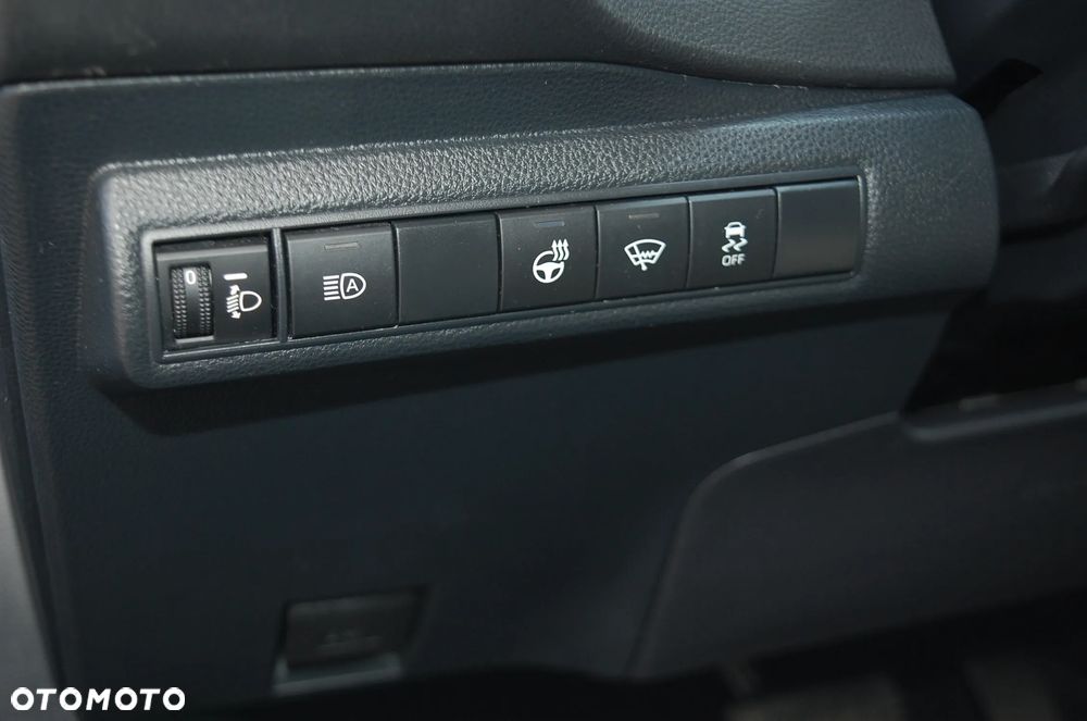 Suzuki Swace 1.8 Hybrid Elegance CVT - 31