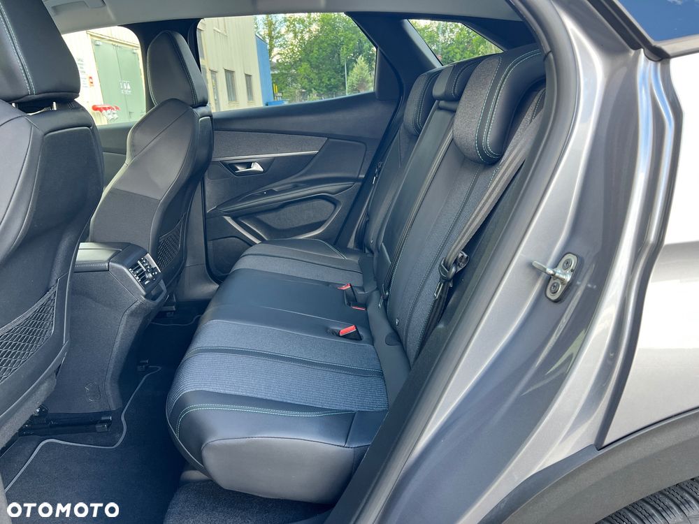 Peugeot 3008 1.5 BlueHDi Allure Pack S&S EAT8 - 15