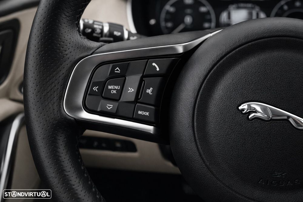 Jaguar XE 20d Aut. Prestige - 27