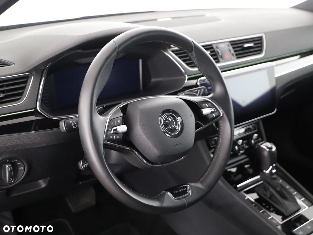 Skoda Superb 2.0 TSI 4x4 L&K DSG - 29