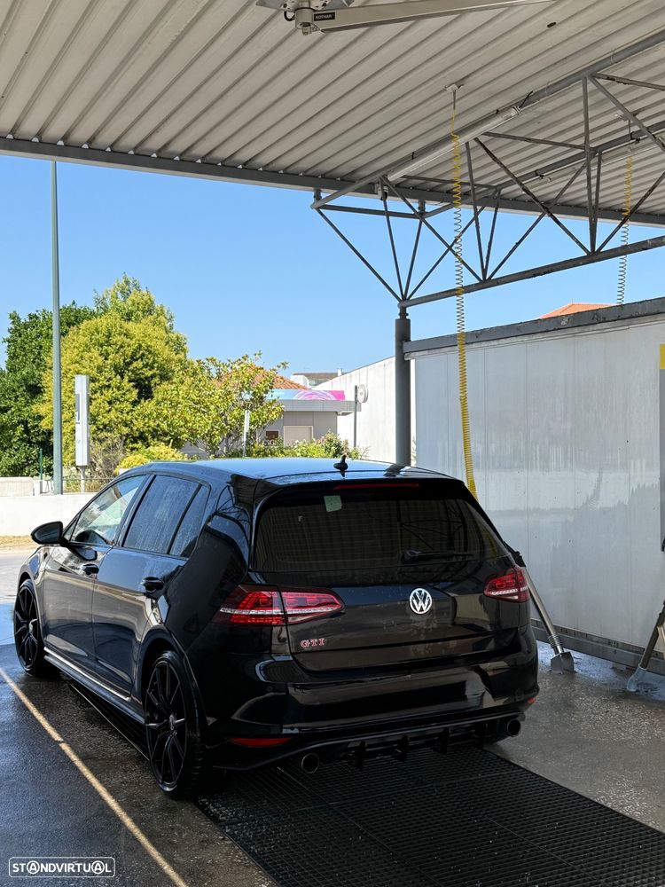 VW Golf 2.0 TSi GTi Performance - 2