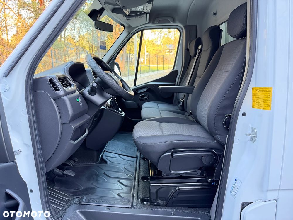 Renault Master Chłodnia Izoterma 6Epalet / Agregat Zanotti / Zabudowa MRauto / Salon PL / Nowe opony / Po przeglądzie / FV23% - 29