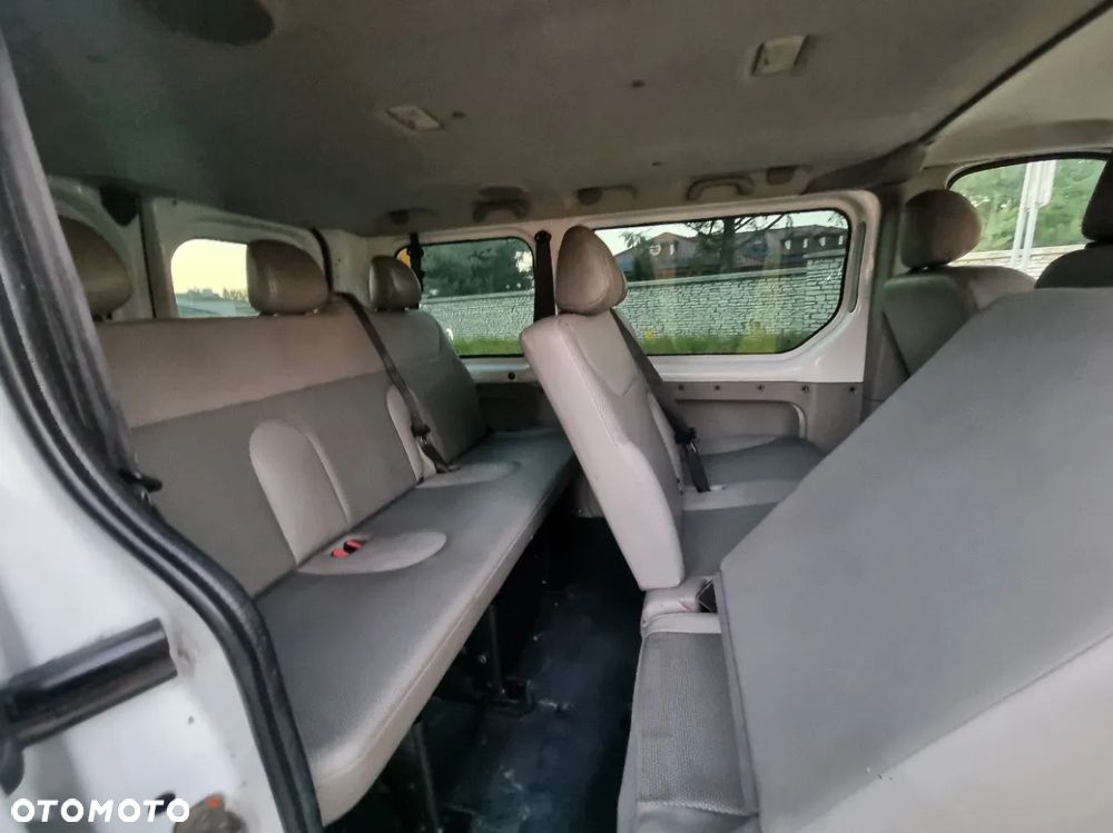 Opel Vivaro - 12