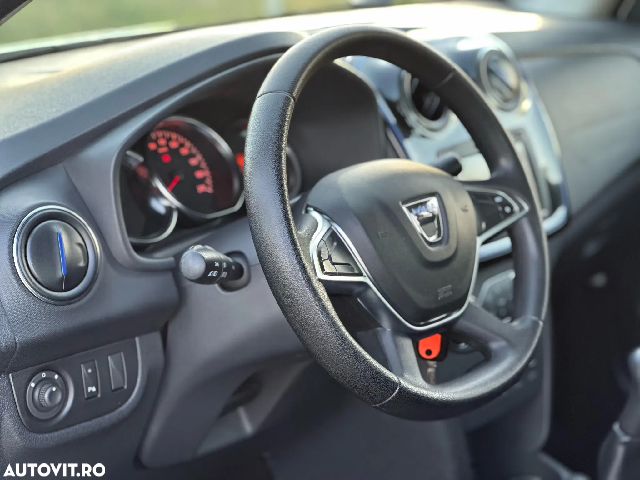 Dacia Logan 1.5 Blue dCi SL Prestige PLUS - 9