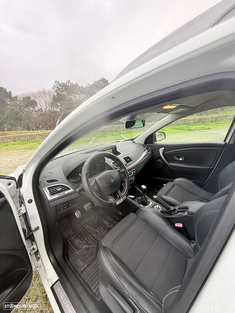 Renault Mégane Sport Tourer 1.5 dCi GT Line - 6