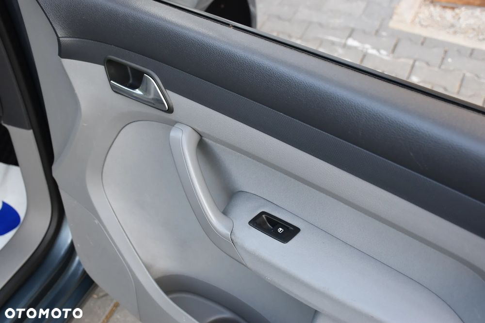Volkswagen Caddy 1.9 Maxi Life (7-Si.) - 21