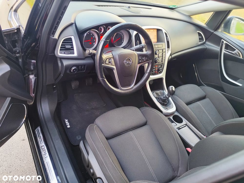 Opel Astra - 8
