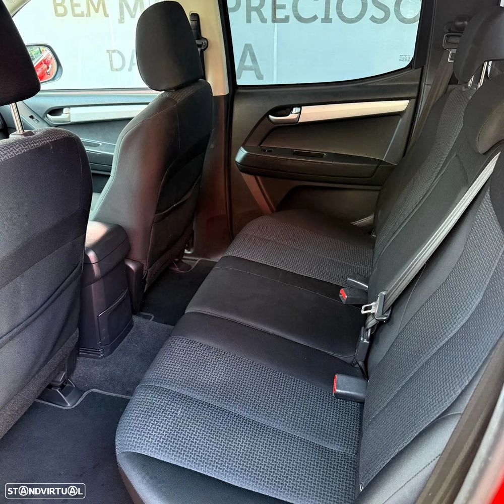 Isuzu D-Max 2.5 DTi CD 4WD LS Sport Edition - 9
