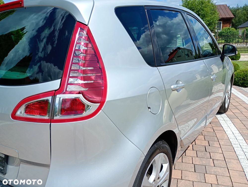 Renault Scenic - 10