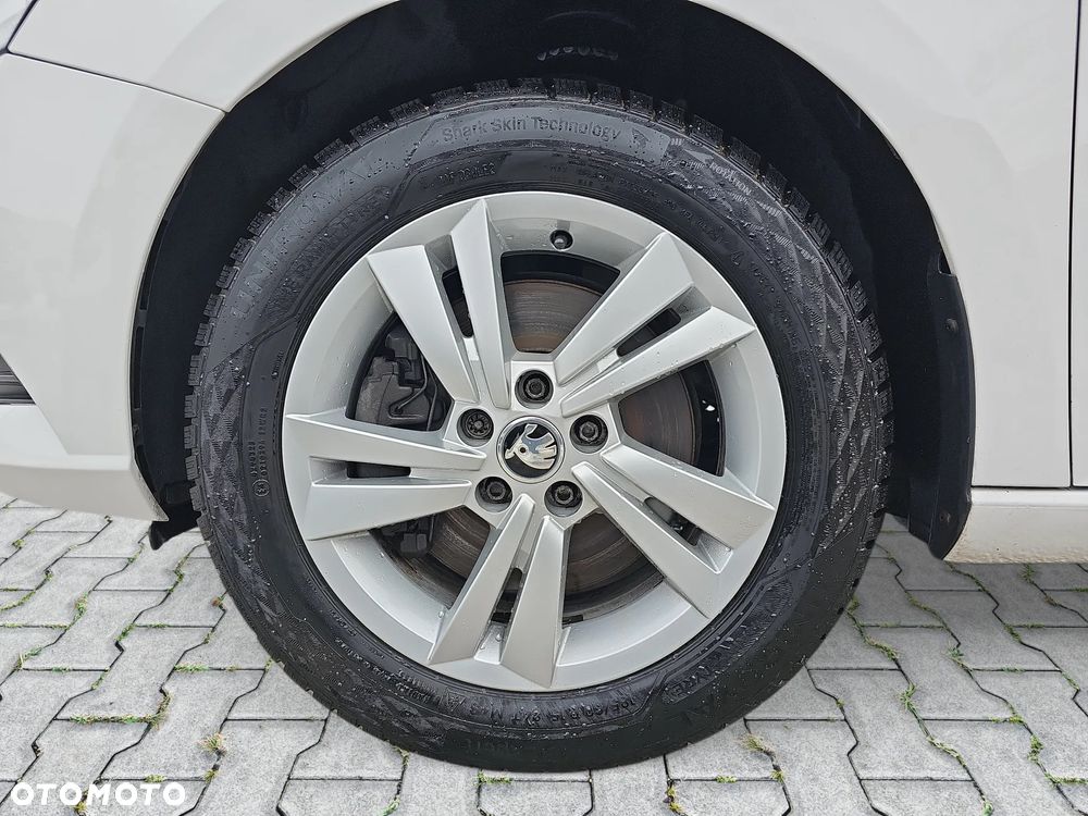 Skoda Fabia 1.0 TSI Ambition DSG - 14