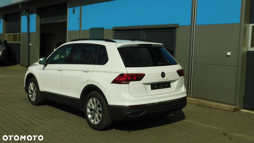 Volkswagen Tiguan 1.5 TSI EVO Elegance DSG - 4