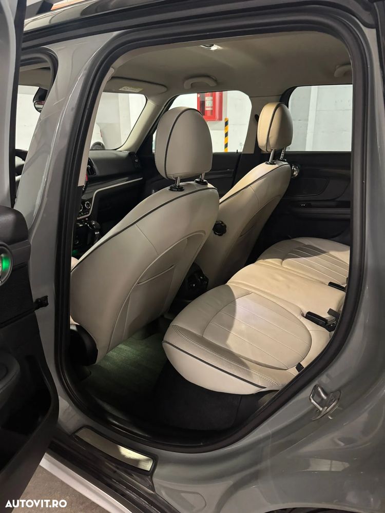 Mini Countryman Cooper S E ALL4 AT - 17