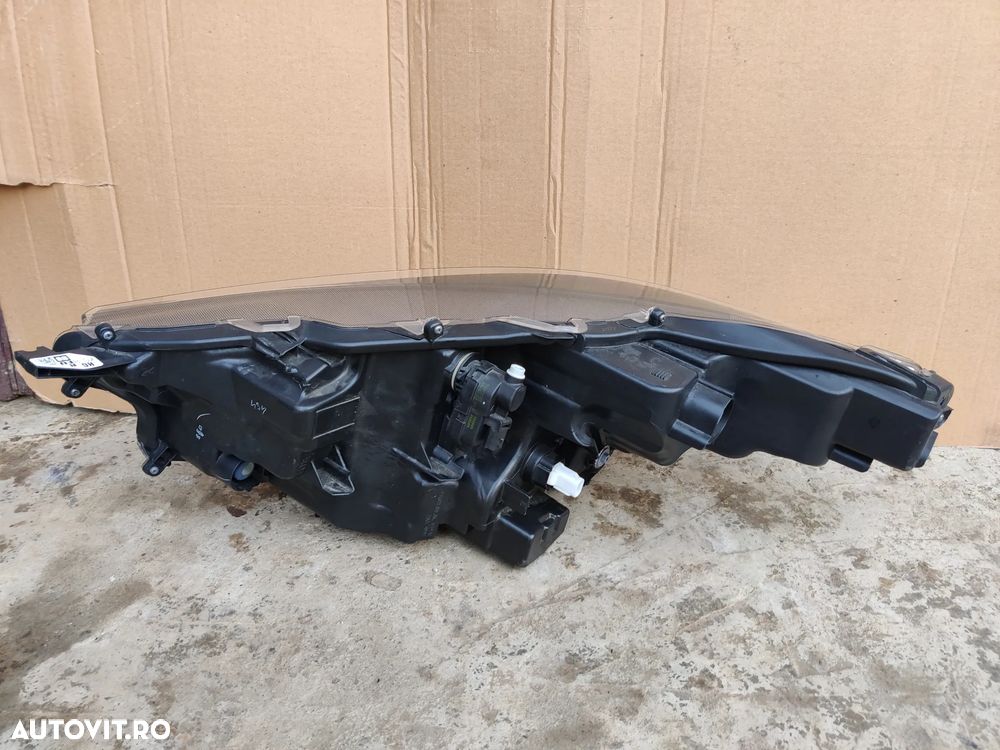 Far dreapta LED Toyota Yaris 2019-2024 cod K0-8EU D8 - 5