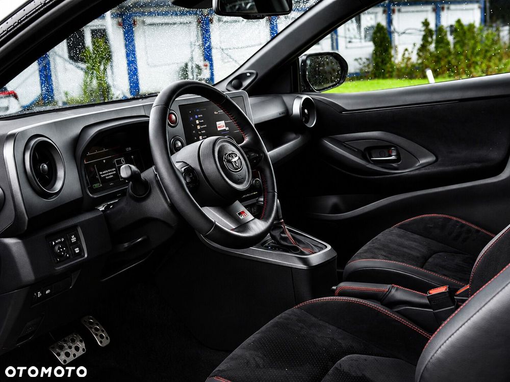 Toyota GR Yaris - 15