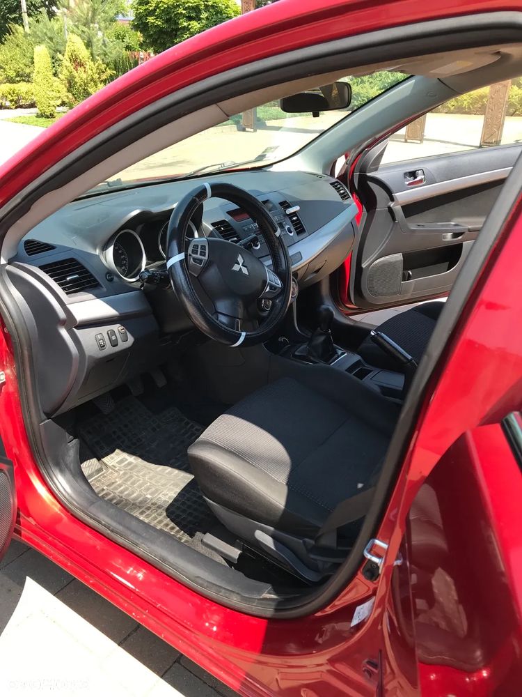 Mitsubishi Lancer 1.8 Invite - 10
