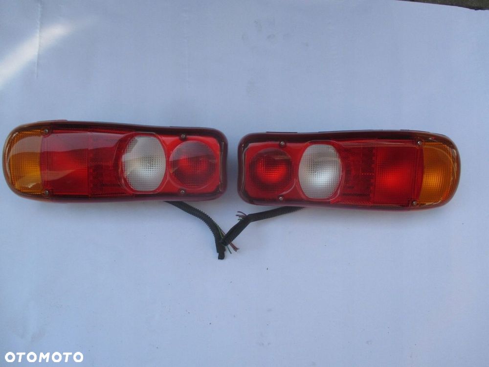 Kpl lampa tylna MASTER MOVANO IVECO rama skrzynia - 1