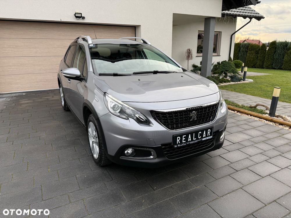 Peugeot 2008 BlueHDi 100 STOP & START Signature - 8
