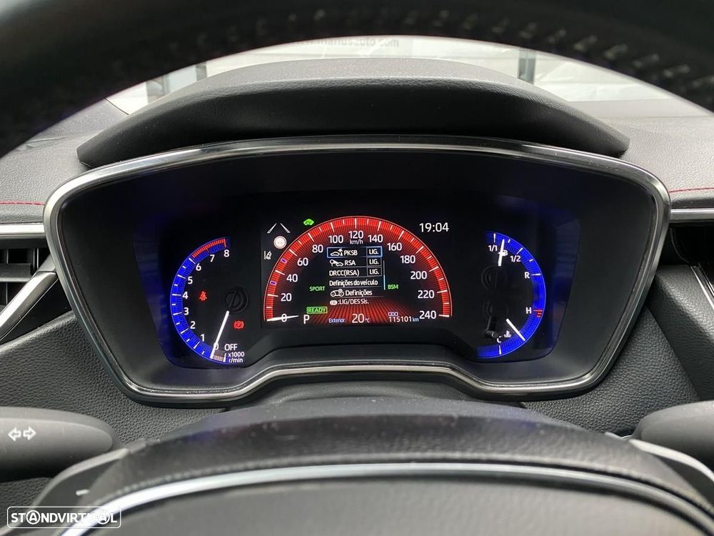 Toyota Corolla 2.0 Hybrid Exclusive - 25