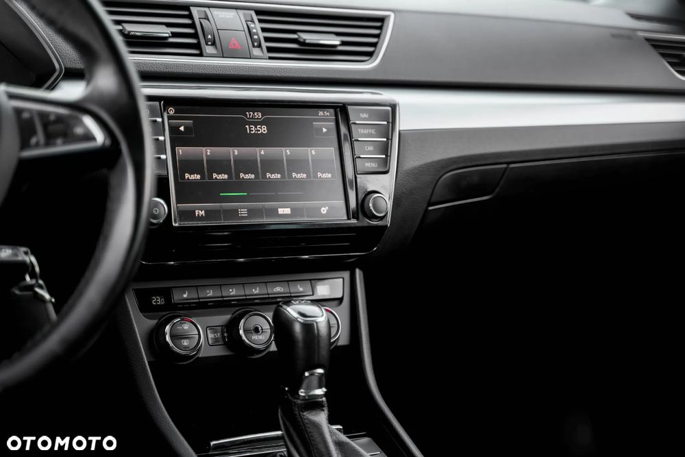 Skoda Superb 2.0 TDI Ambition DSG - 16