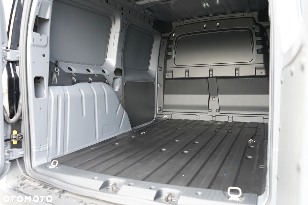 Volkswagen Caddy Cargo - 20