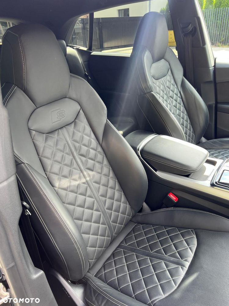 Audi Q8 50 TDI mHEV Quattro Black Edition Tiptronic - 17
