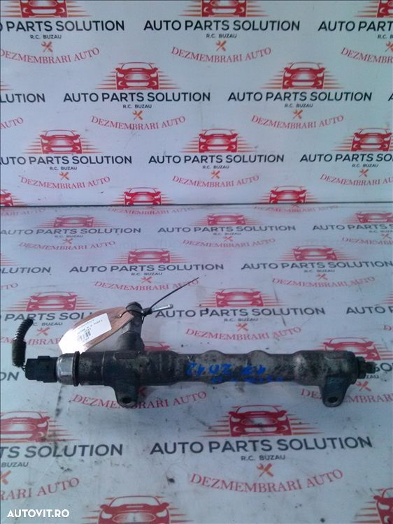 rampa injecotare opel astra h 1.7cdti an fabr. 2011 - 1