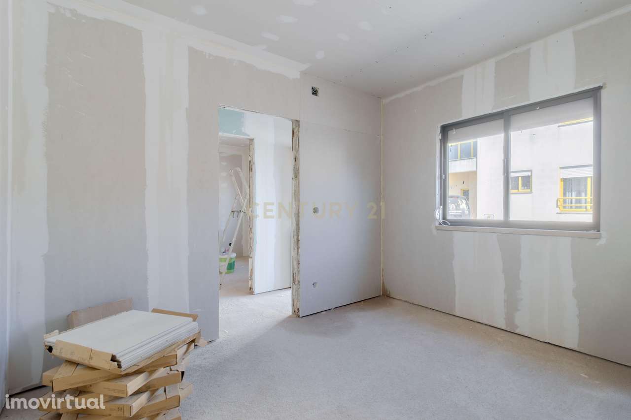 Moradia - Grande imagem: 3/23