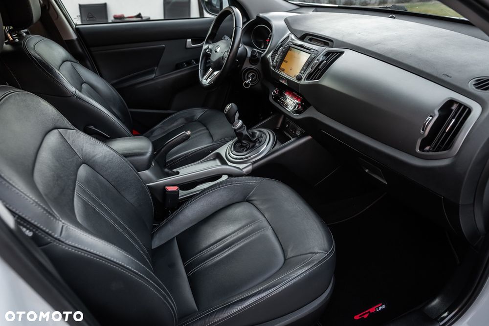 Kia Sportage 1.6 GDI 2WD ISG Dream-Team Edition - 18