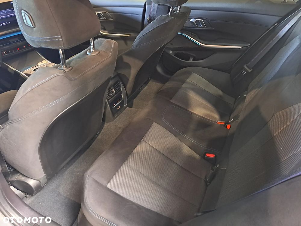 BMW Seria 3 - 14