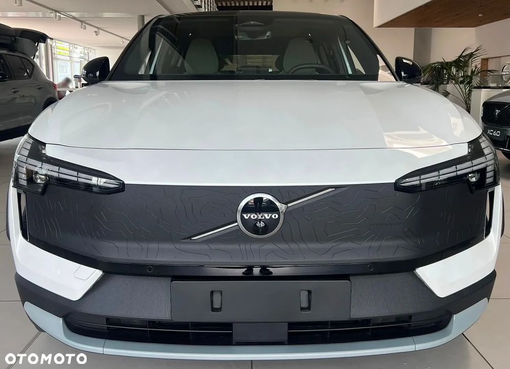 Volvo EX30 69kWh Twin Motor Ultra Black Edition - 15