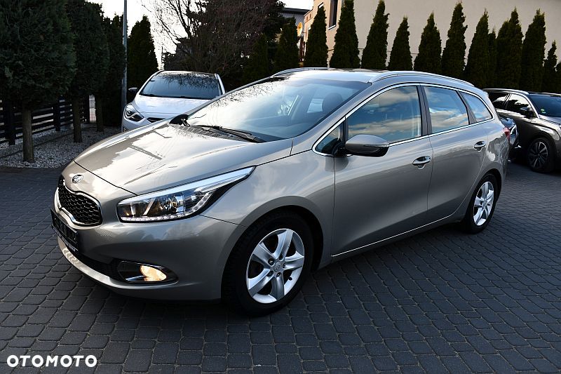 Kia Ceed 1.6 GDI Platinum Edition - 26