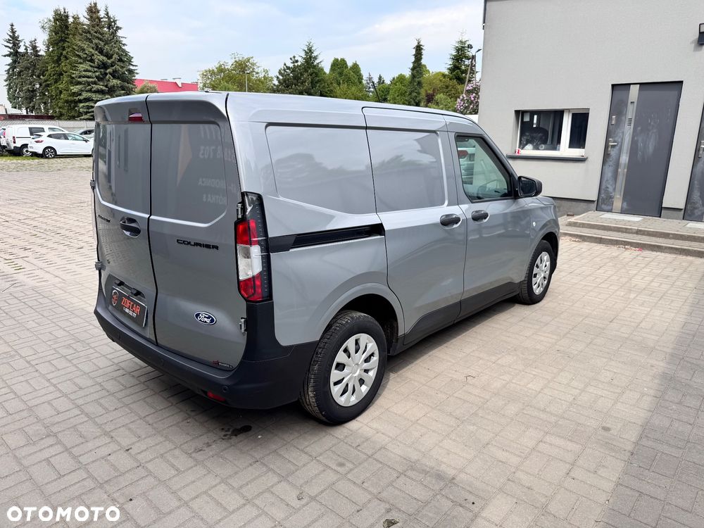 Ford Transit Courier - 5