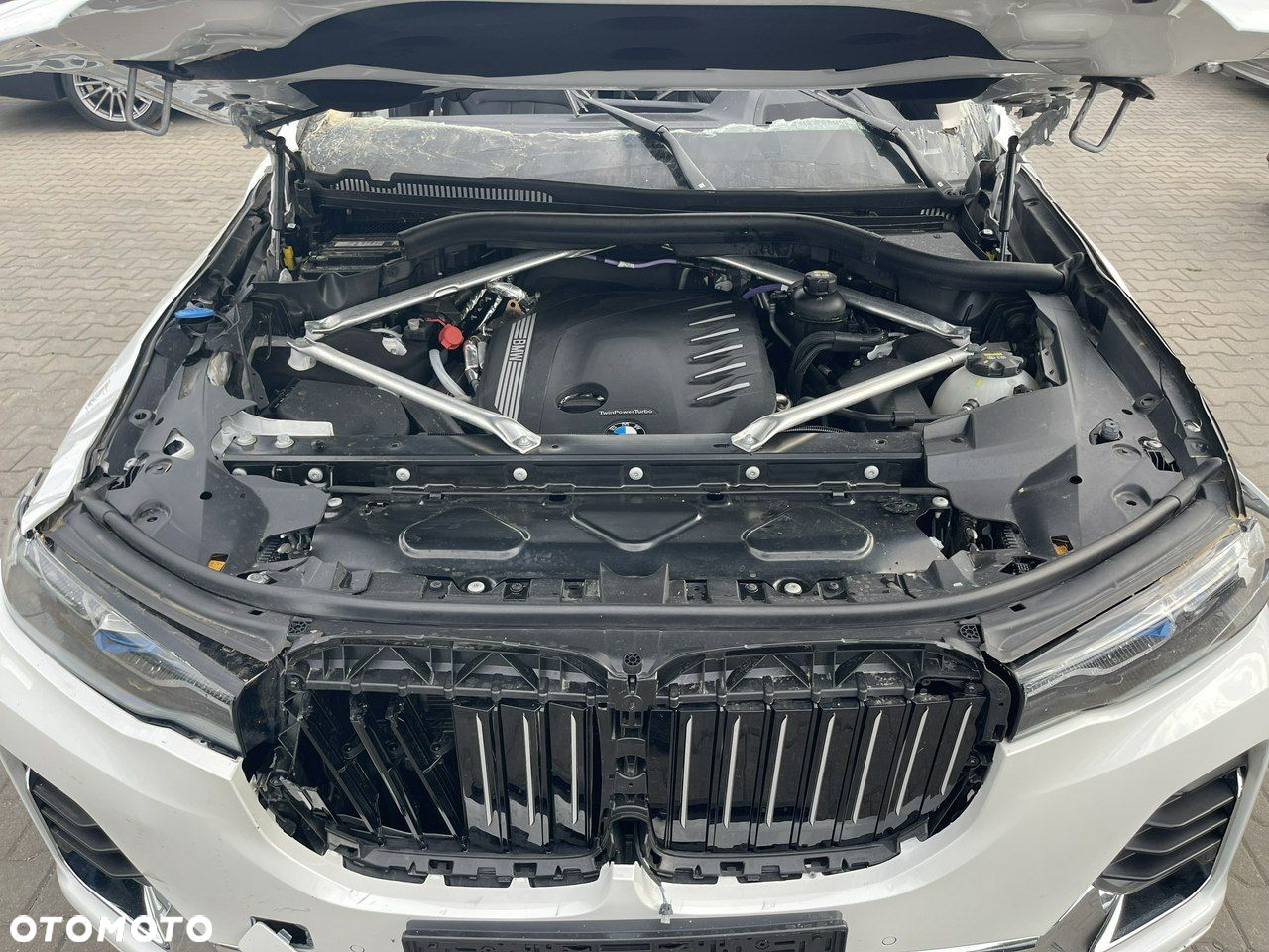BMW X7 xDrive40d - 16