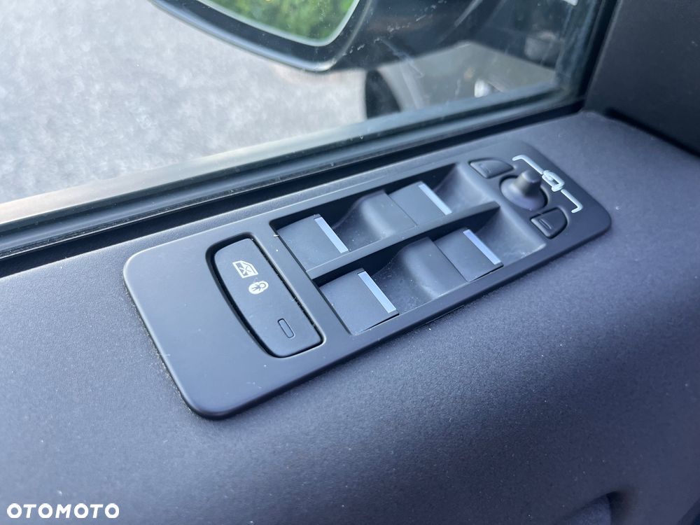 Land Rover Discovery Sport 1.5 P300e PHEV R-Dynamic SE - 29