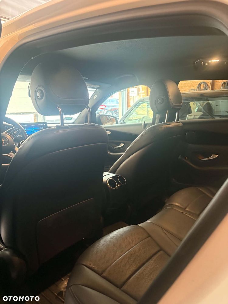Mercedes-Benz GLC 220 d 4-Matic - 11
