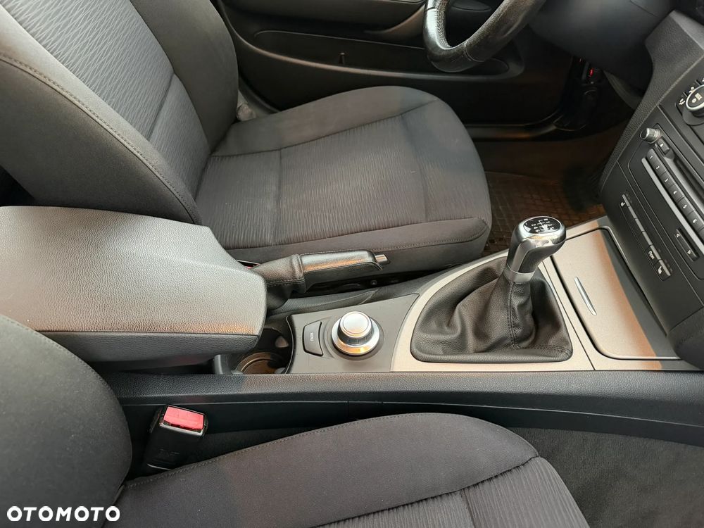 BMW Seria 1 - 24