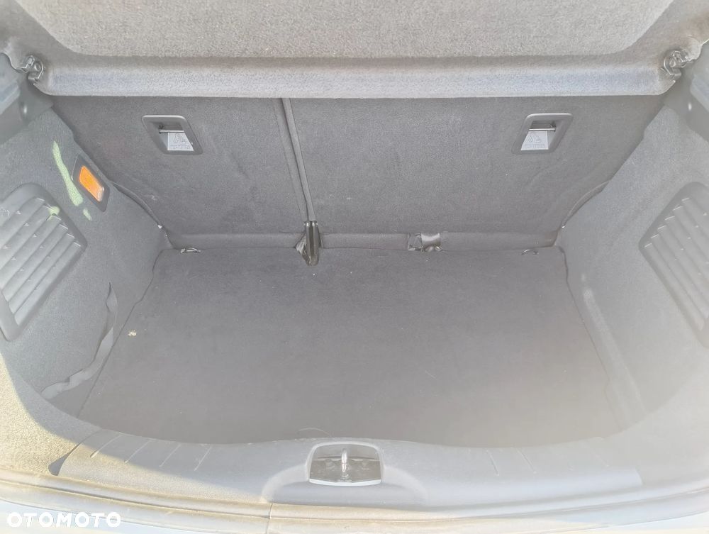 Citroën DS3 e-HDi 90 FAP SoChic - 9
