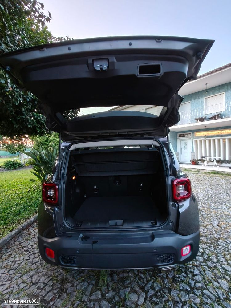 Jeep Renegade 1.3 T Limited S DCT - 11