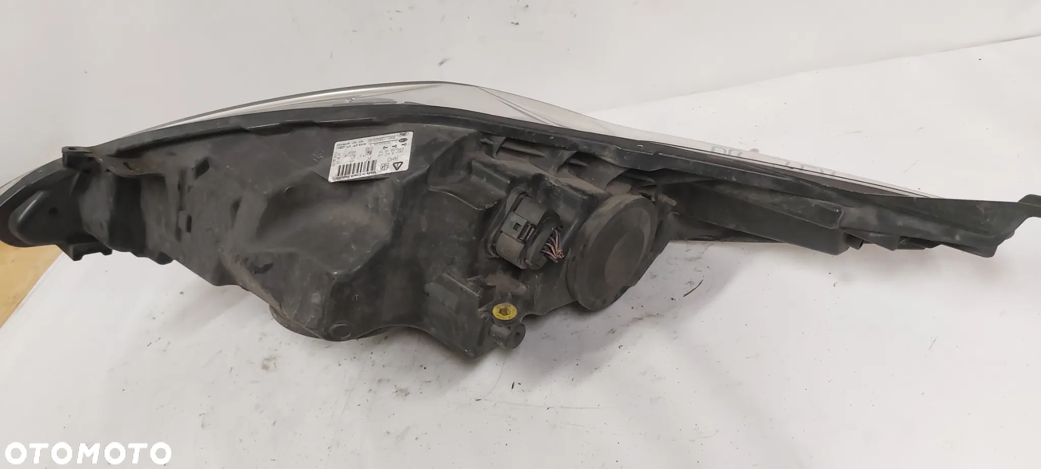 .  LAMPA PRZOD PRZEDNIA PRAWA FORD FIESTA MK7 - 3