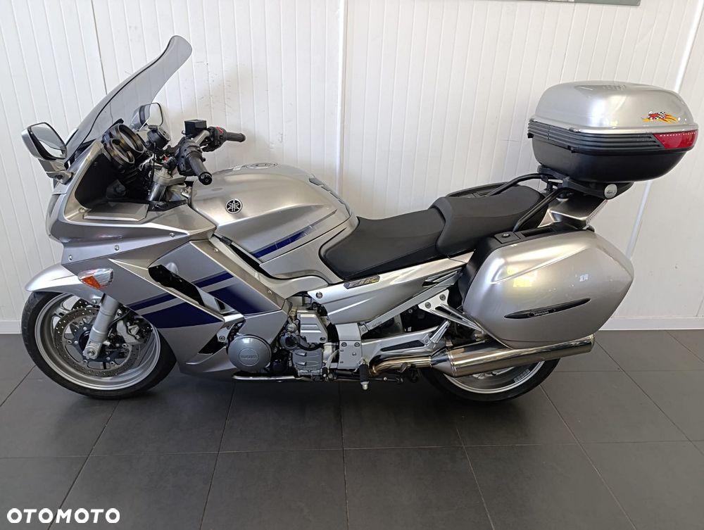 Yamaha FJR - 7