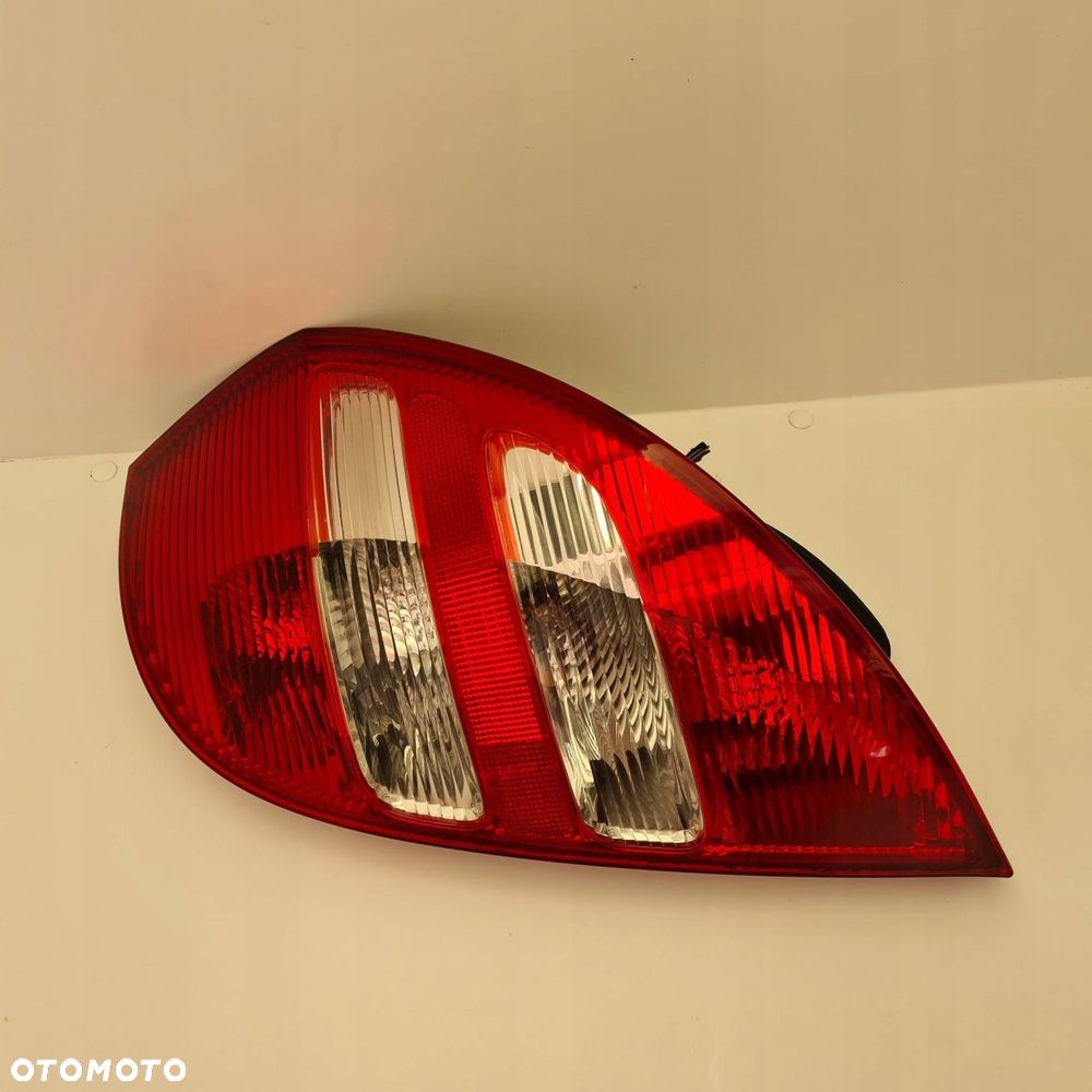 mercedes a w169 tylna lampa lewa+prawa - 1