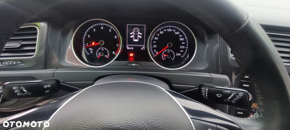 Volkswagen Golf 1.4 TSI (BlueMotion Technology) Comfortline - 24