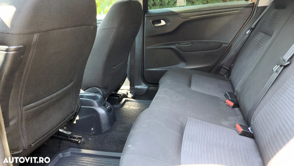 Peugeot 301 1.2 PureTech Active - 10