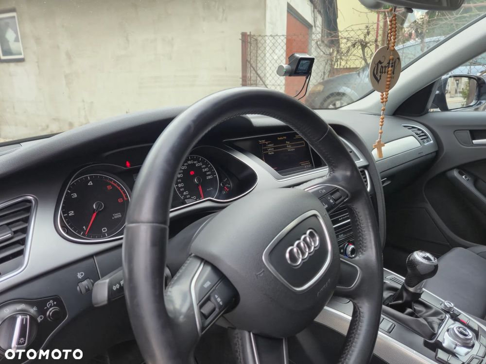 Audi A4 Avant 2.0 TDI - 19