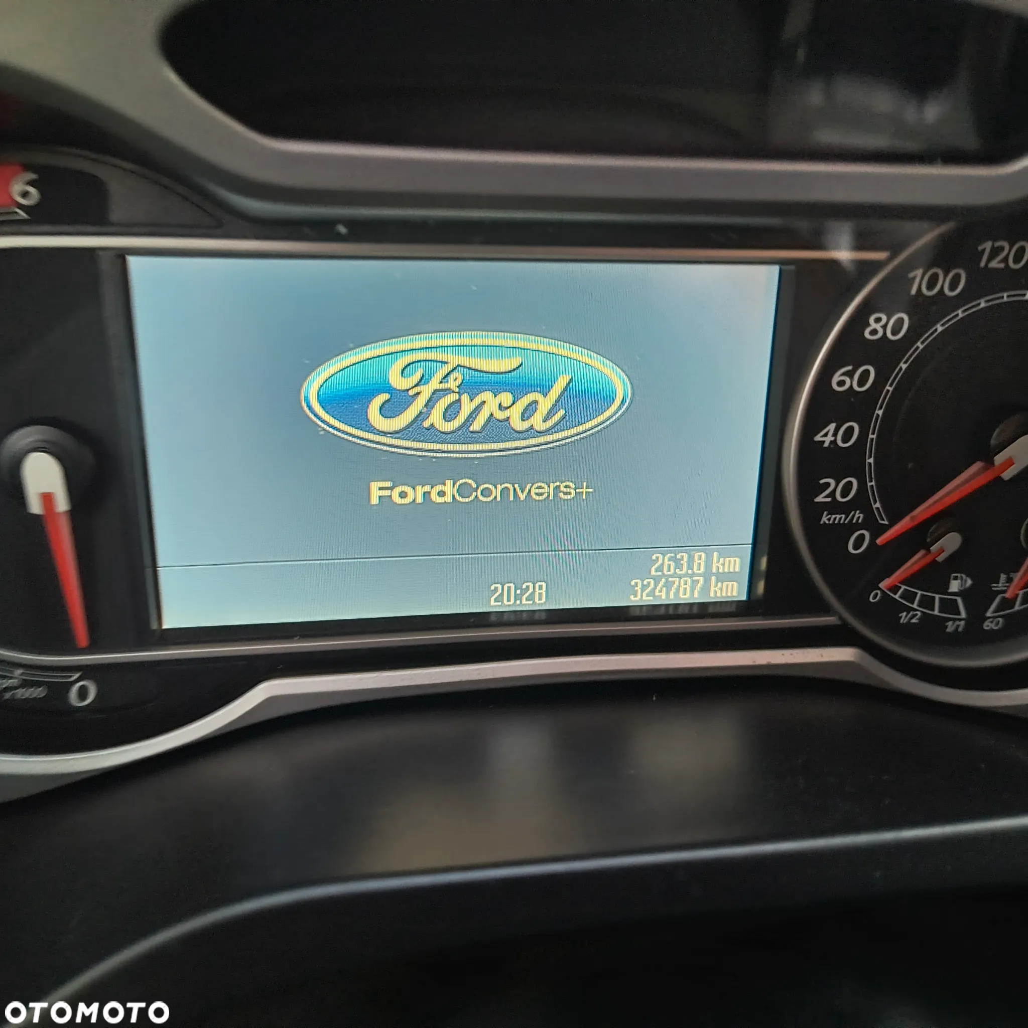 Ford S-Max 2.0 TDCi Titanium - 10
