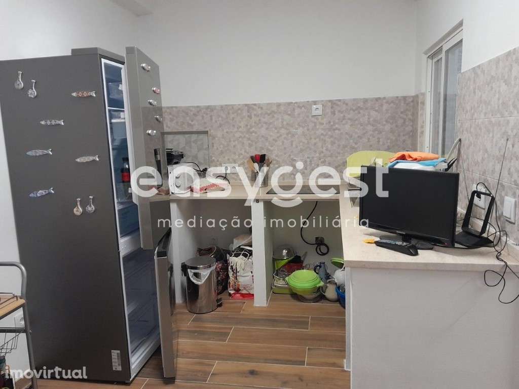 Moradia com 2 pisos e varanda localizada no centro de Beja - Grande imagem: 2/12