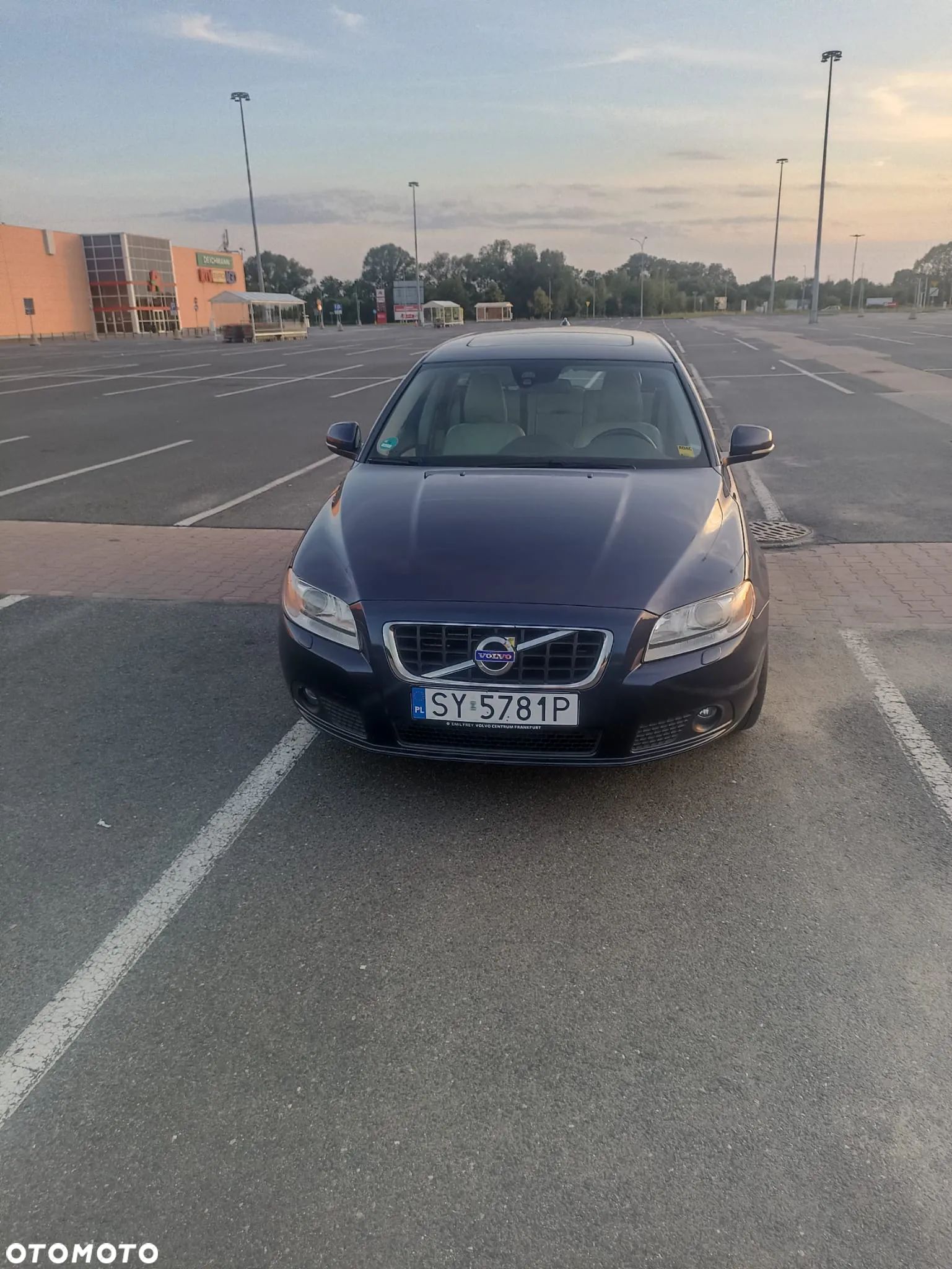 Volvo V70 T5 Powershift Edition - 1