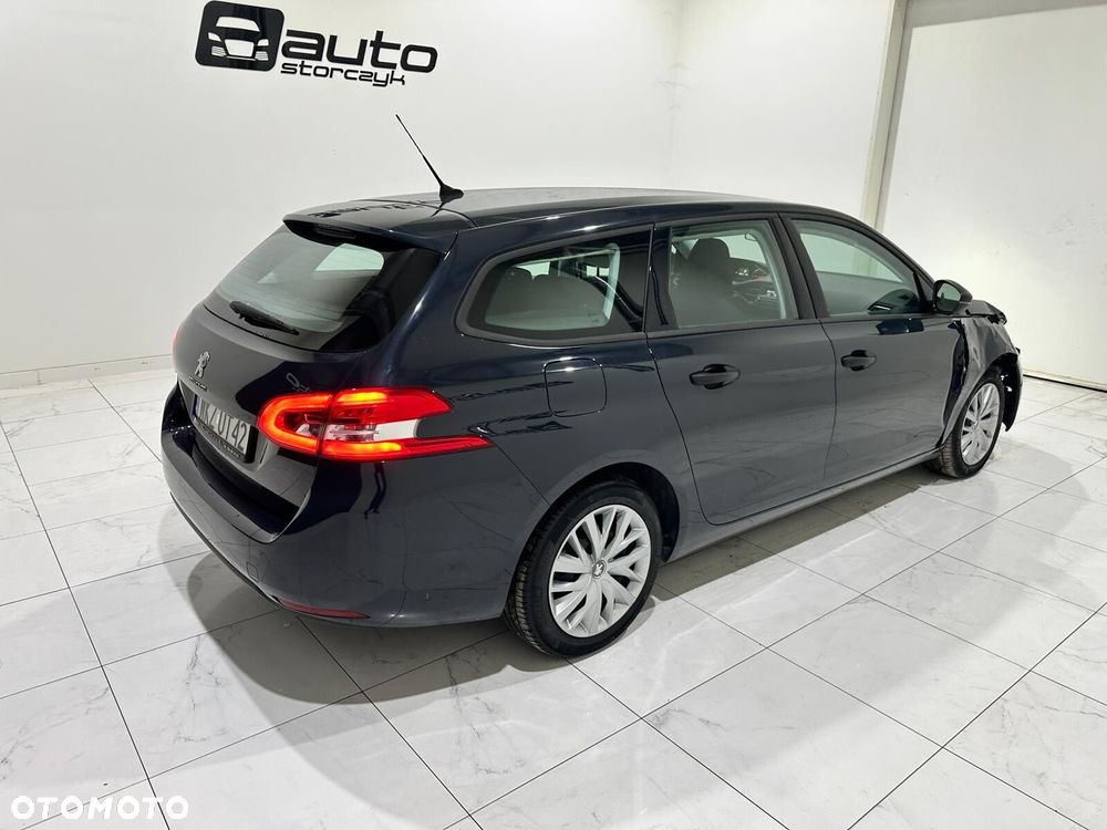 Peugeot 308 - 16