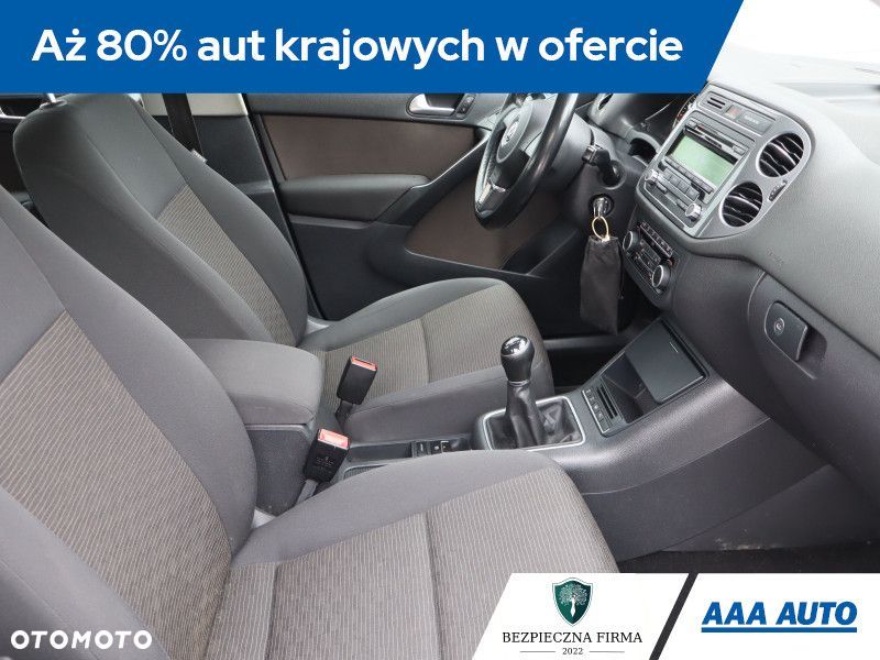 Volkswagen Tiguan - 10