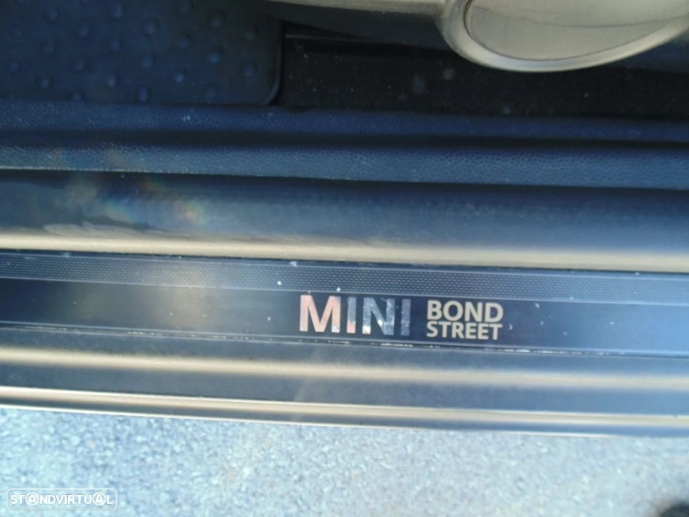 MINI Clubman Cooper D - 24